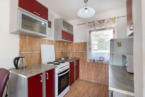 Haus mit Meer- und Bergblick in Sutomore — 110 m², Grundstück 150 m² — photo 3